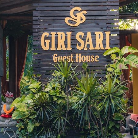 Giri Sari Guest House 페무테란 외부 사진