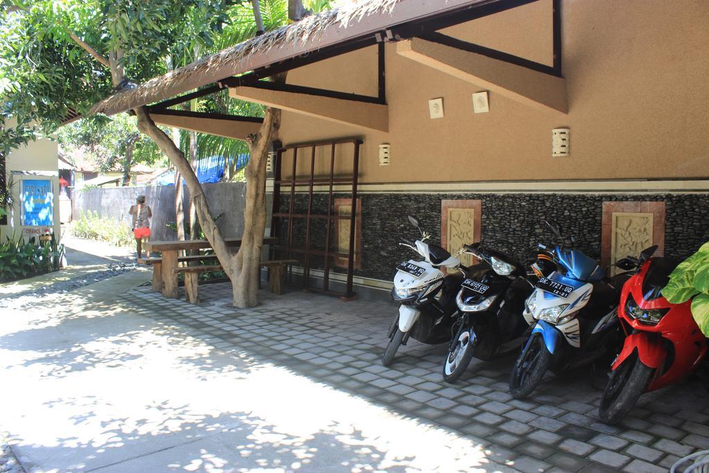 Giri Sari Guest House 페무테란 외부 사진
